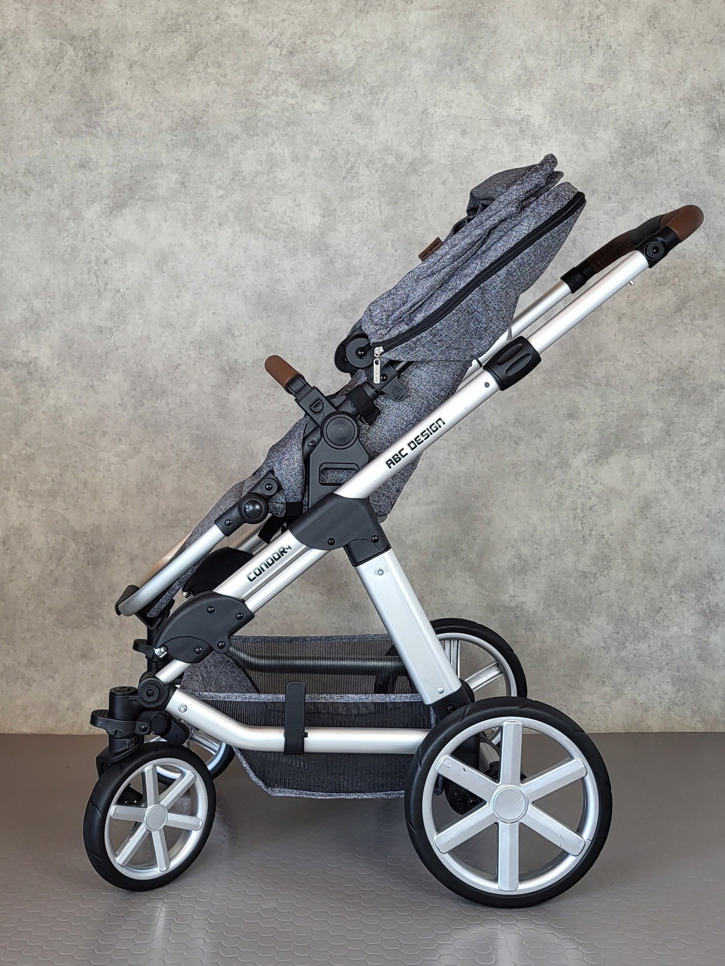 Abc Design - Condor 4 Kombikinderwagen Grau / Wie Neu Kinderwagen
