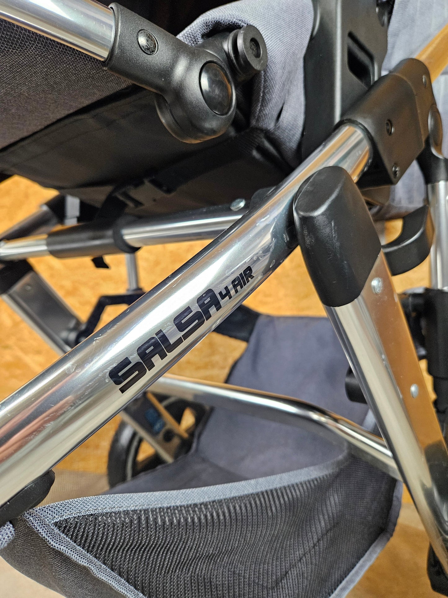Abc-design Salsa 4 Air Diamond Edition - Kinderwagen (gestell und Sportsitz) - Asphalt - in Gutem Zustand Grau