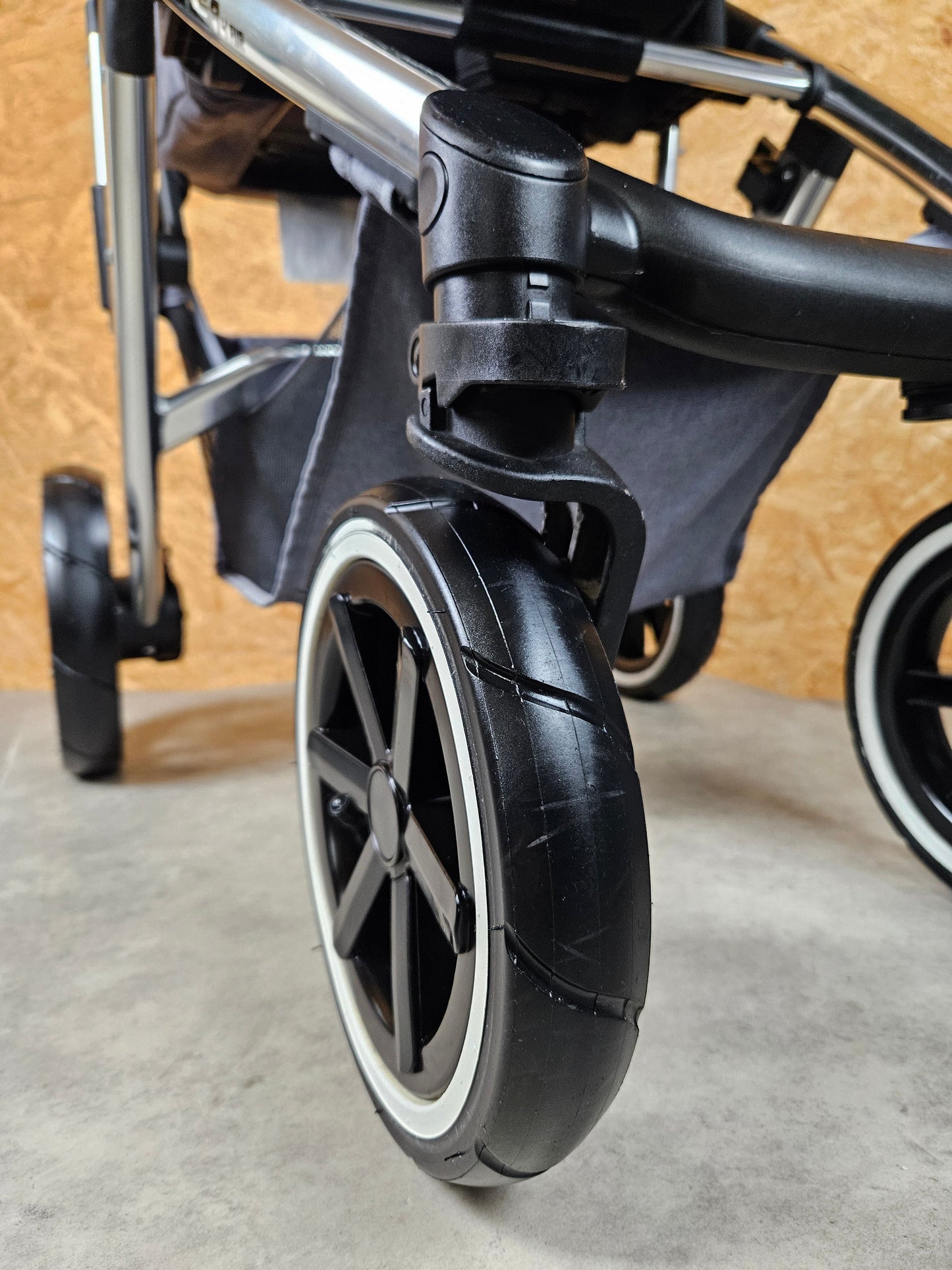 Abc-design Salsa 4 Air Diamond Edition - Kinderwagen (gestell und Sportsitz) - Asphalt - in Gutem Zustand Grau