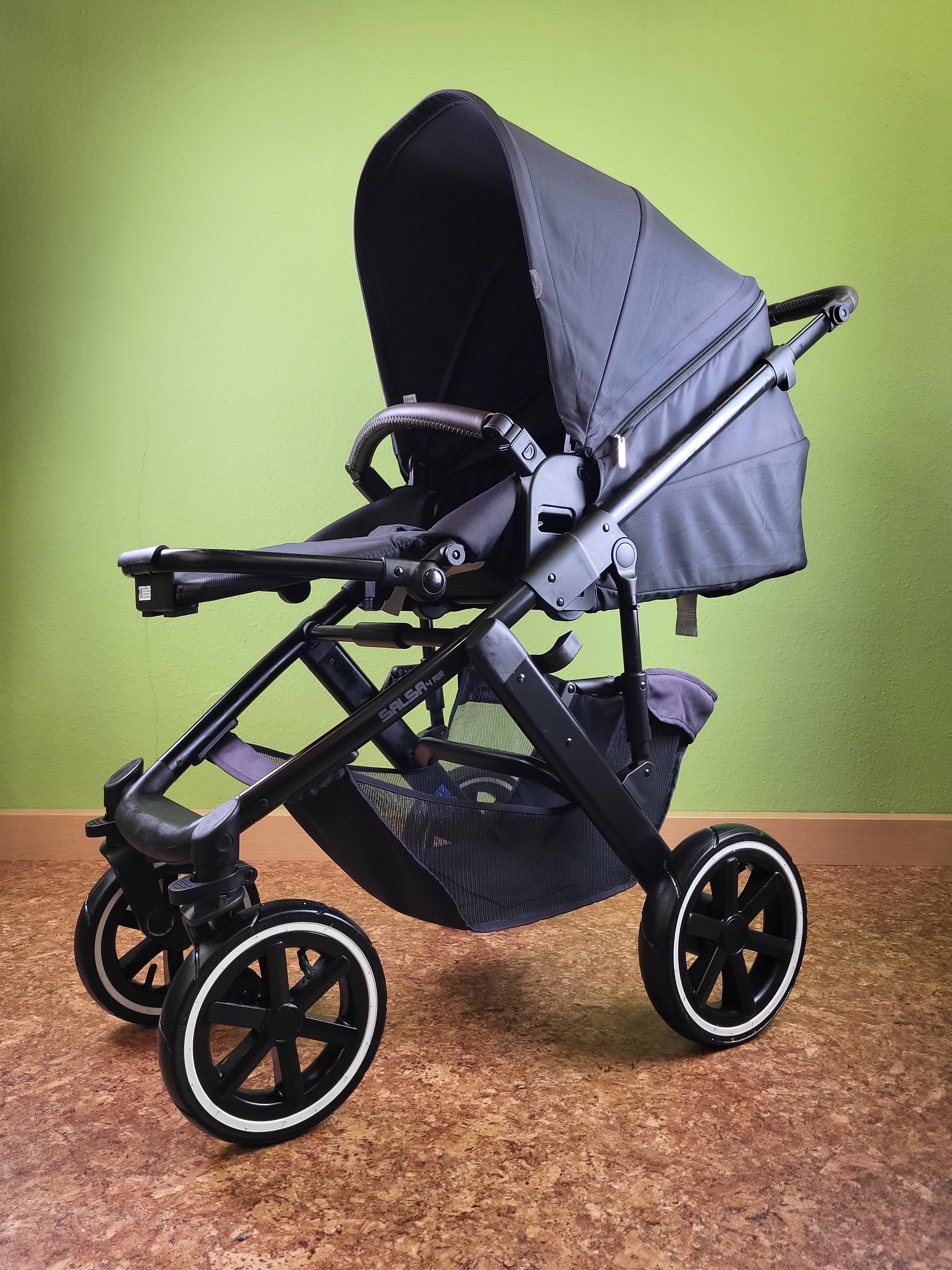 Abc Design - Salsa 4 Air Kombikinderwagen (sportsitz und Babywanne) Schwarz in Gutem Zustand / Gut Kinderwagen 24