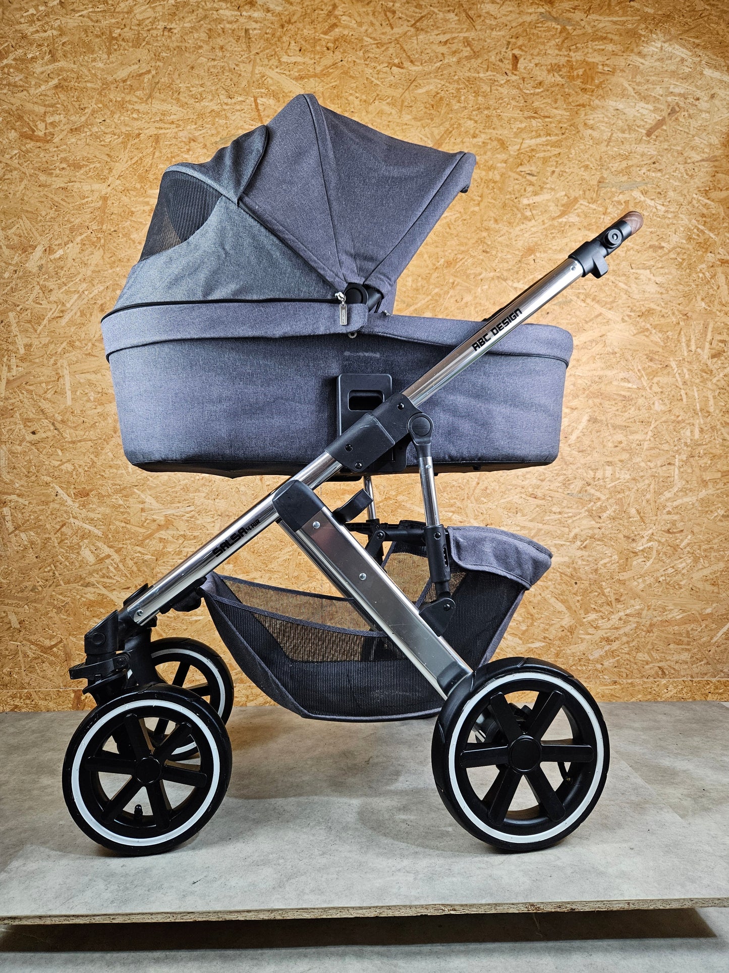 Abc Design - Salsa 4 Air Kombikinderwagen (sportsitz und Babywanne) Inkl. Zubehör - Asphalt in Gutem Zustand am Besten