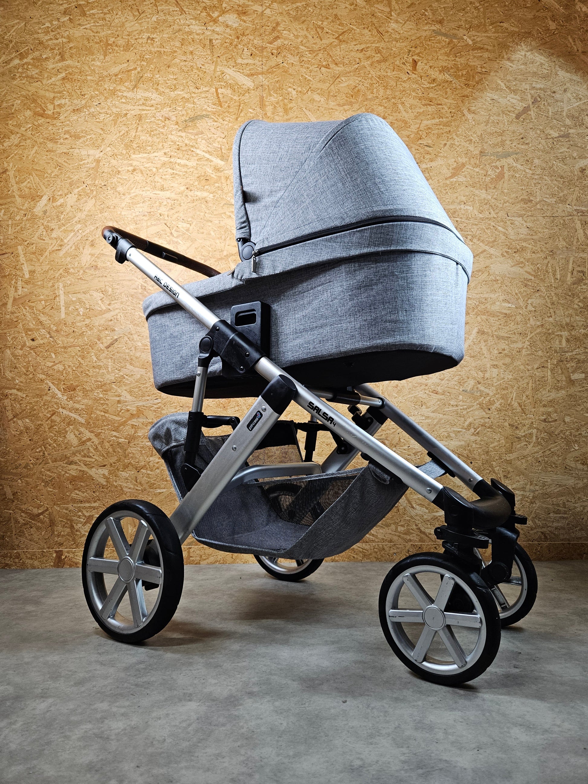 Abc Design - Salsa 4 Kombikinderwagen (sportsitz und Liegewanne)- Grau - in Gutem Zustand / Gut Kinderwagen 3