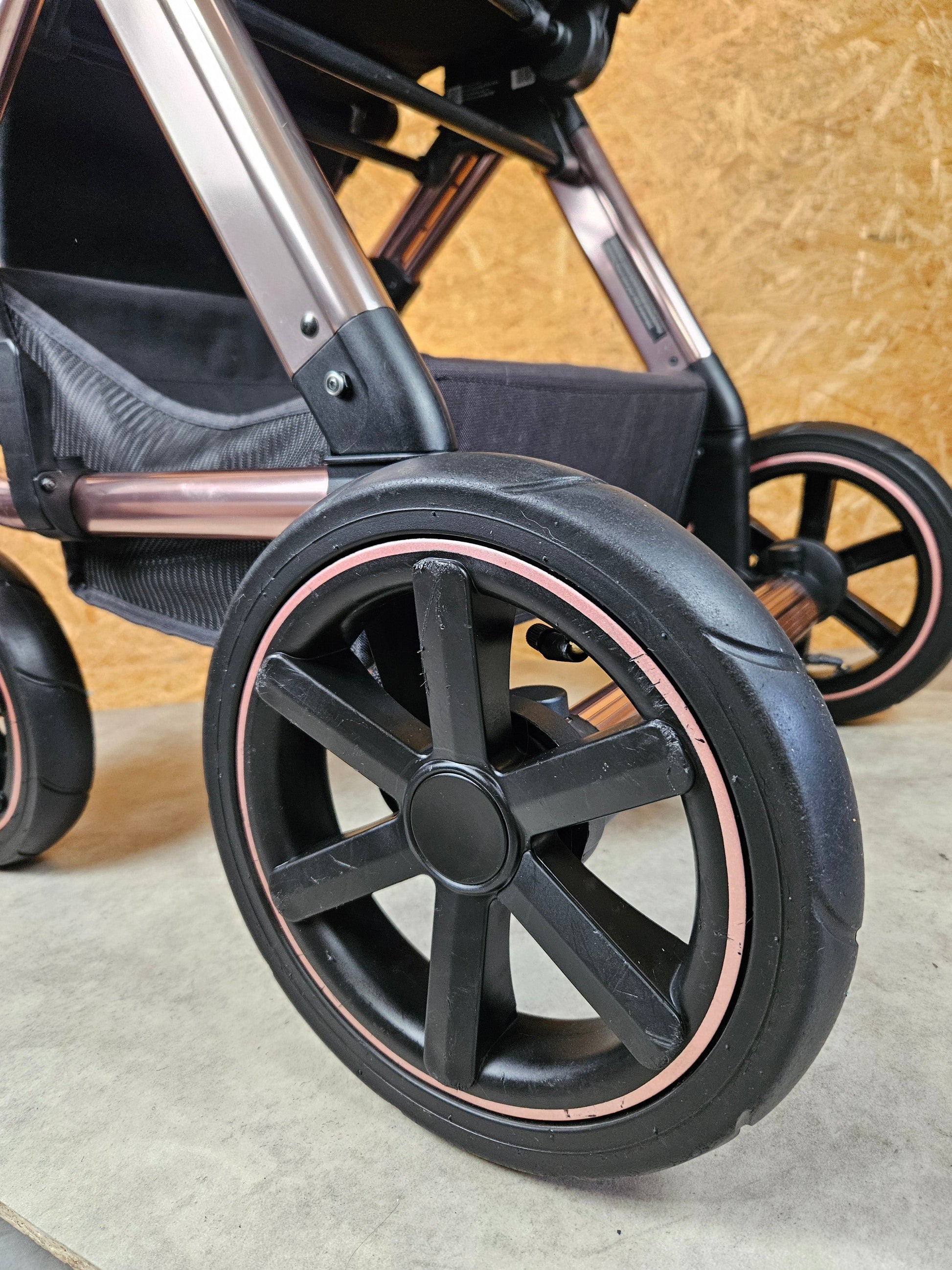 Abc Design - Viper 4 Air Diamond Edition Kombikinderwagen - Rose Gold - in sehr Gutem Zustand Rosé Schwarz / sehr Gut