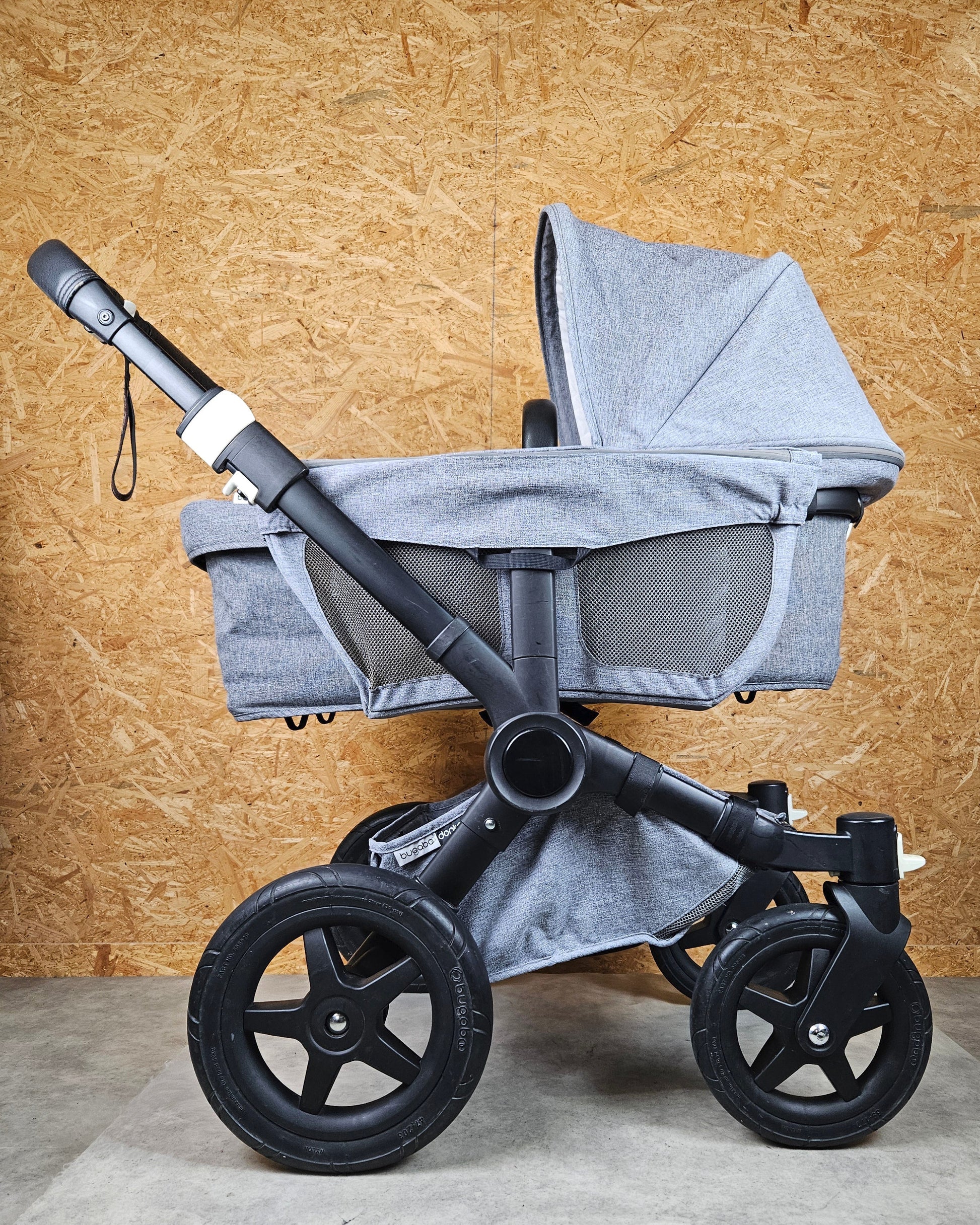 Bugaboo - Donkey 2 Mono Geschwisterwagen (sportsitz und Liegewanne) Inkl. Seitliche Gepäcktasche - Grau - in Gutem