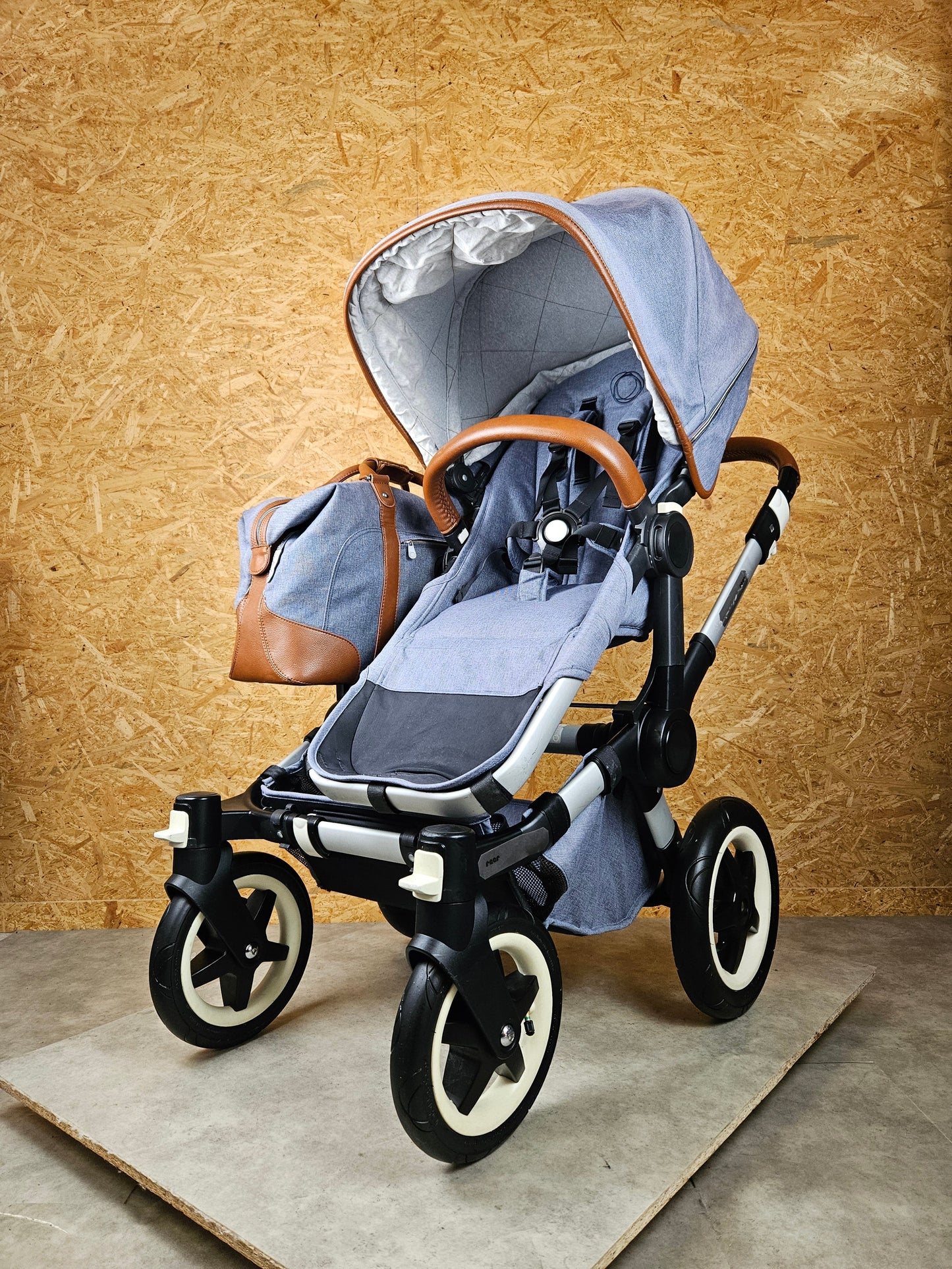 Bugaboo - Donkey Mono Weekender Sonderedition (sportsitz und Liegewanne) Geschwisterwagen Inkl. Seitliche Gepäcktasche