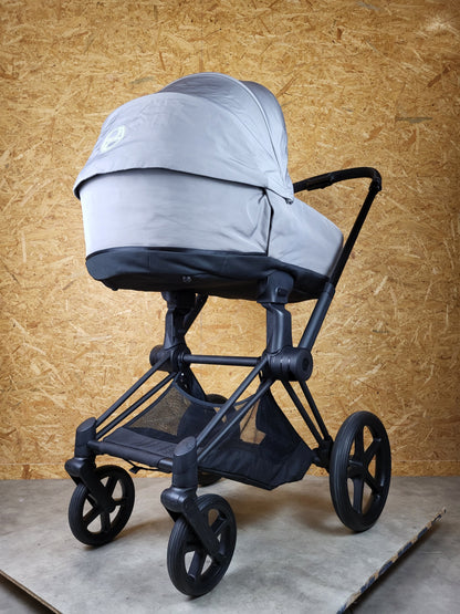 Cybex - Priam Kombikinderwagen (sportsitz und Babywanne) - Grau in Gutem Zustand am Besten Kinderwagen 9 Kostenloser