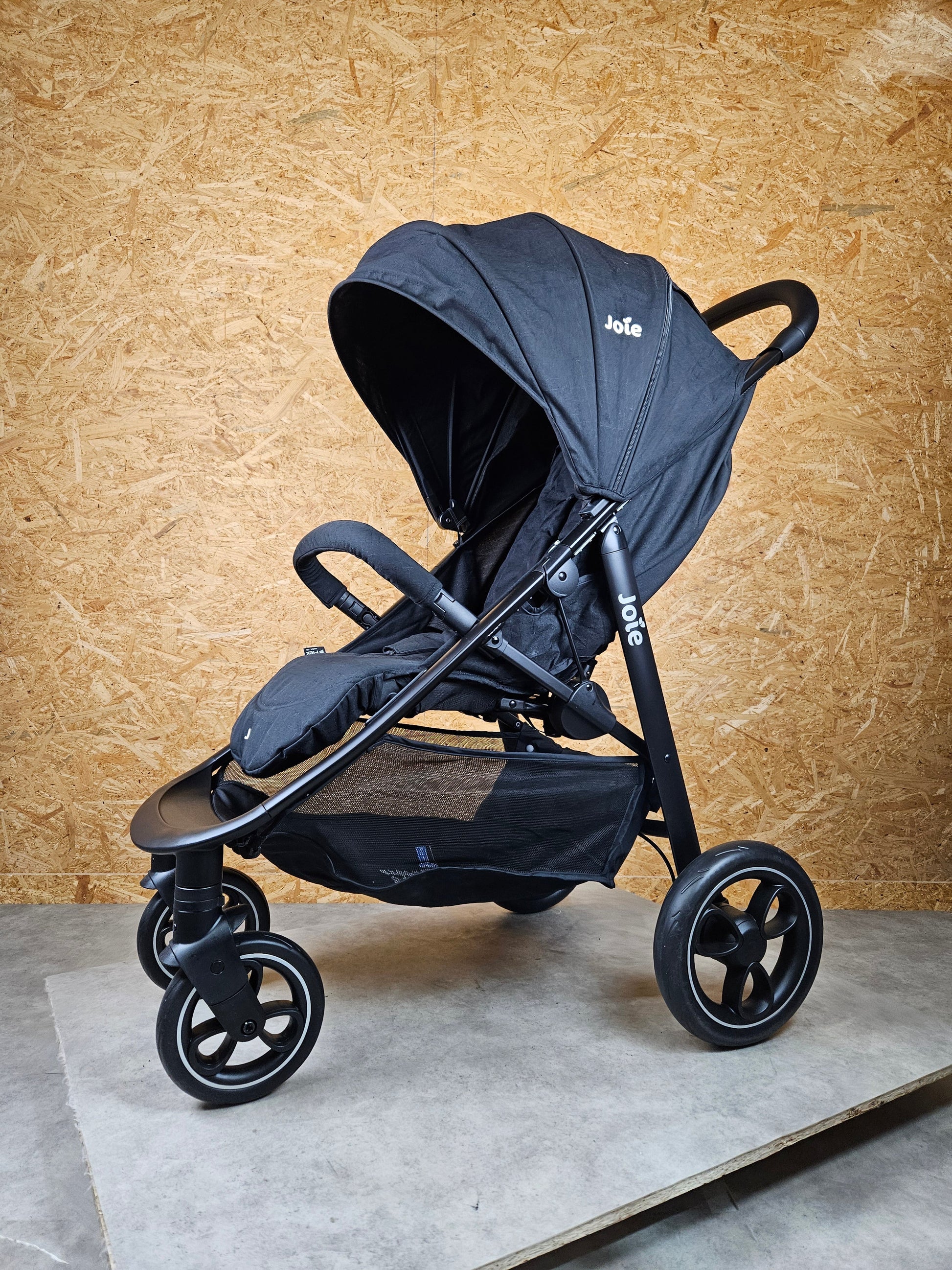 Joie Litetrax - Buggy Kinderwagen mit Ramble Babywanne und Schieberablagefach - Schwarz - wie Neu / sehr Gut 17