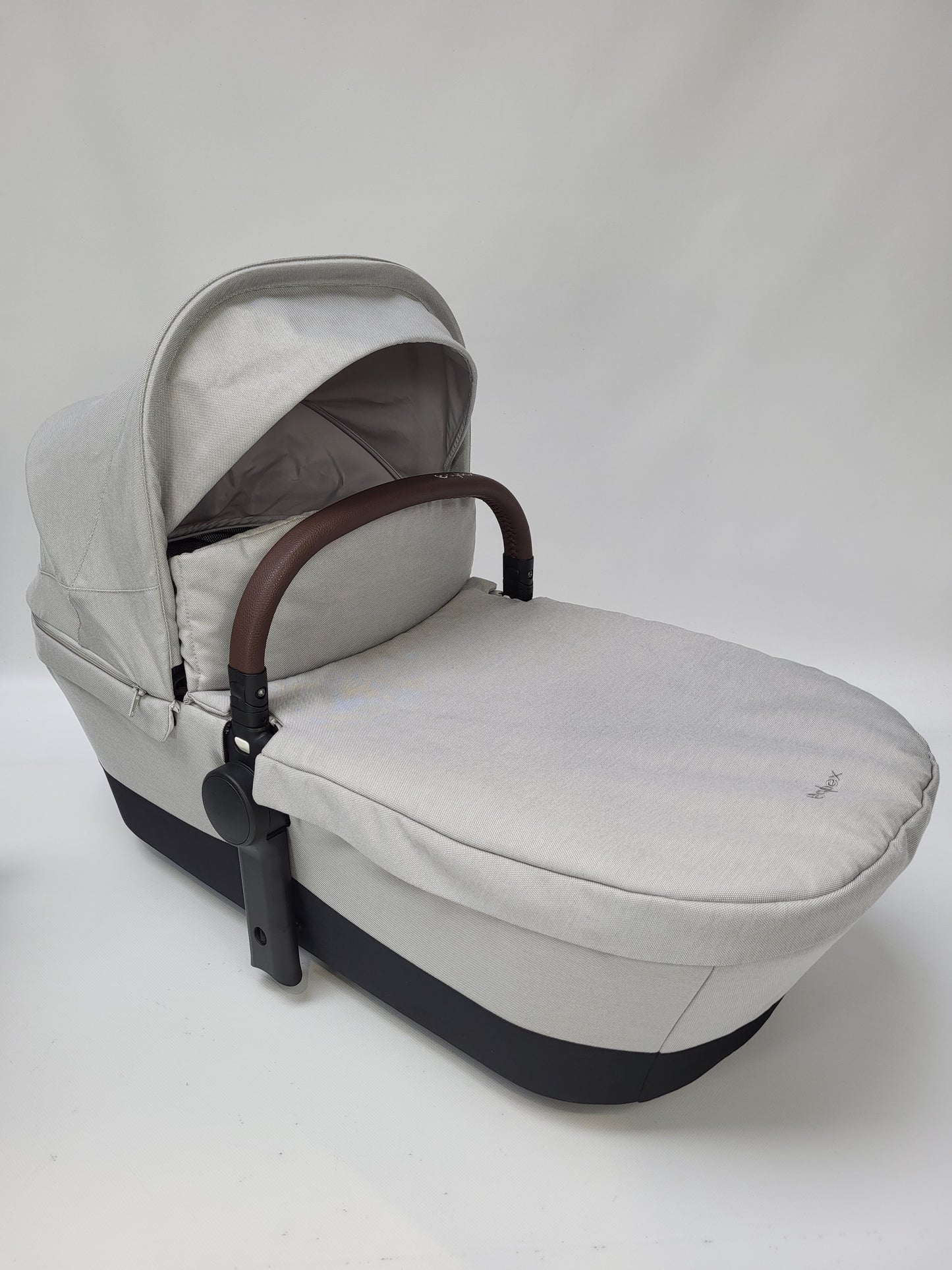 Cybex - Eos Lux
