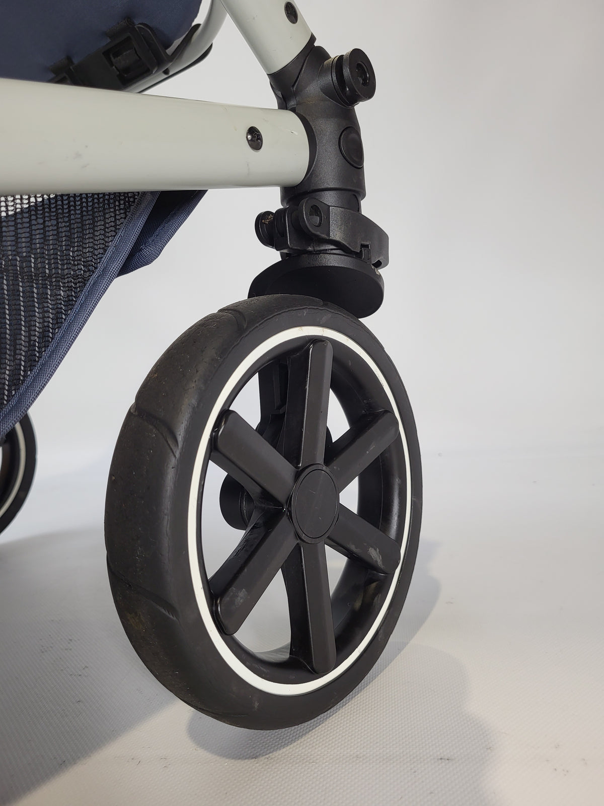 ABC-Design - Vicon 4