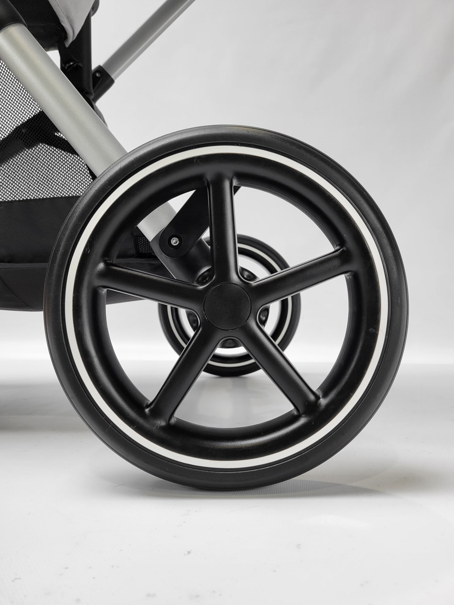 Cybex - Eos Lux