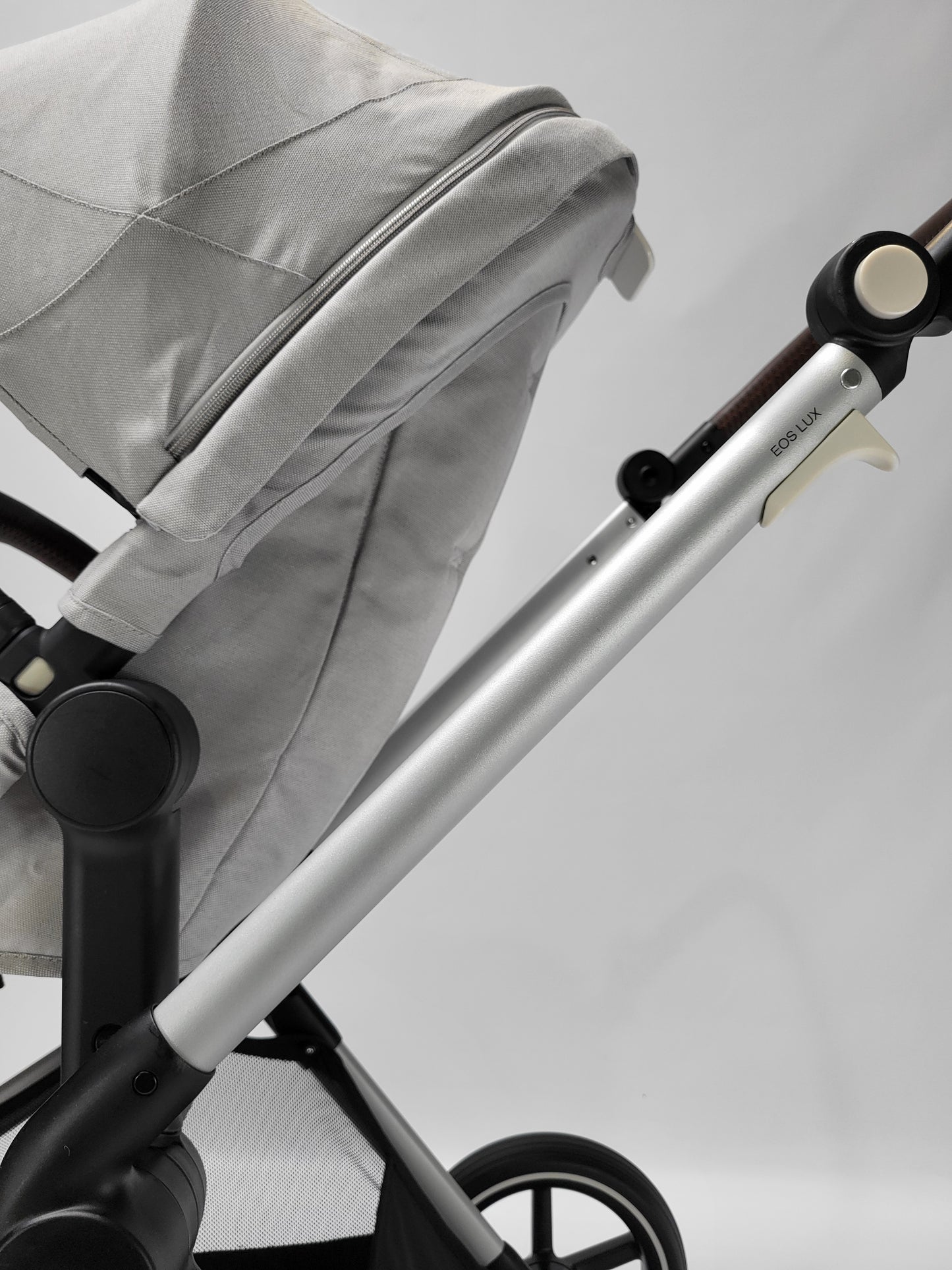 Cybex - Eos Lux