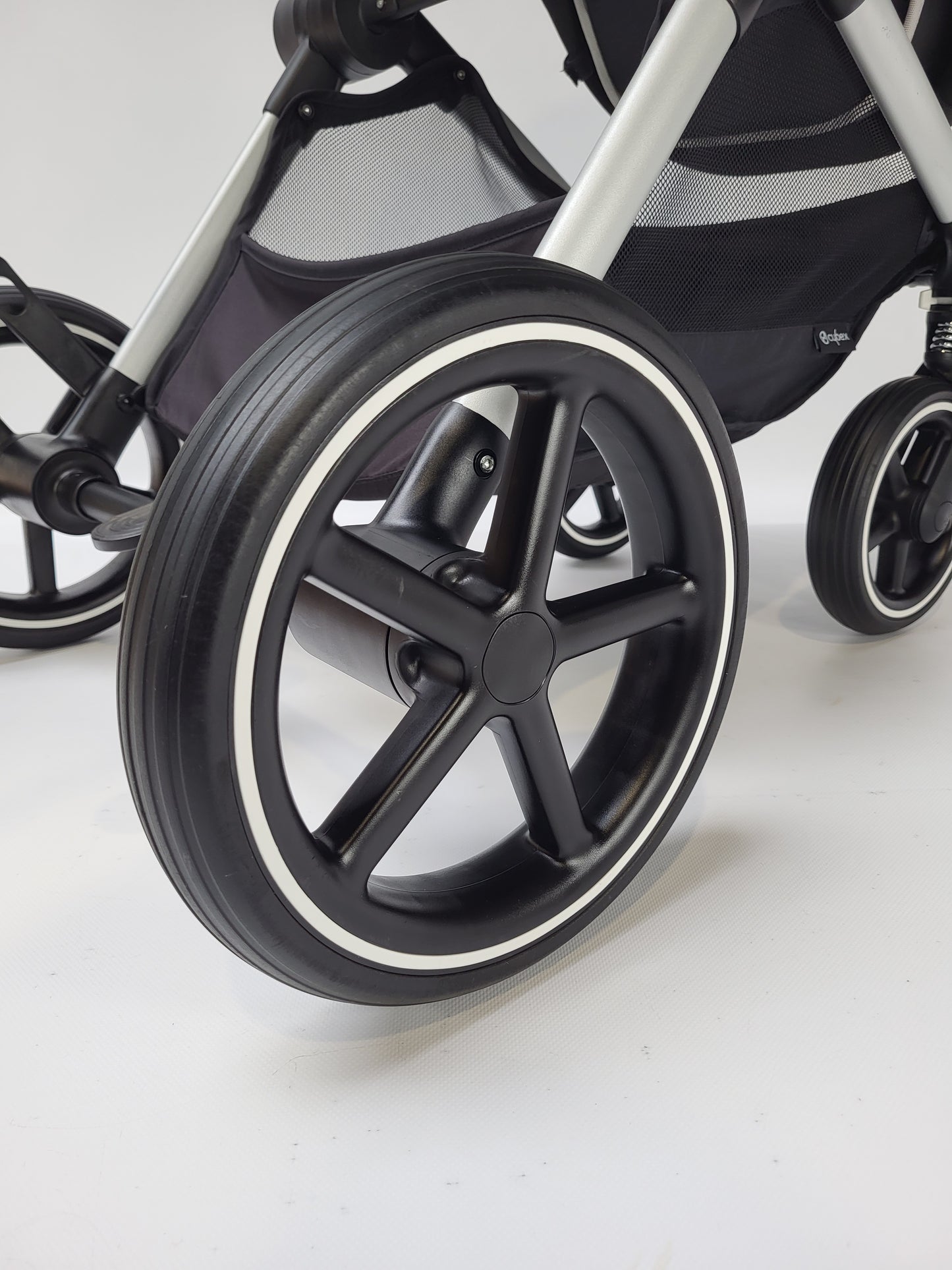 Cybex - Eos Lux