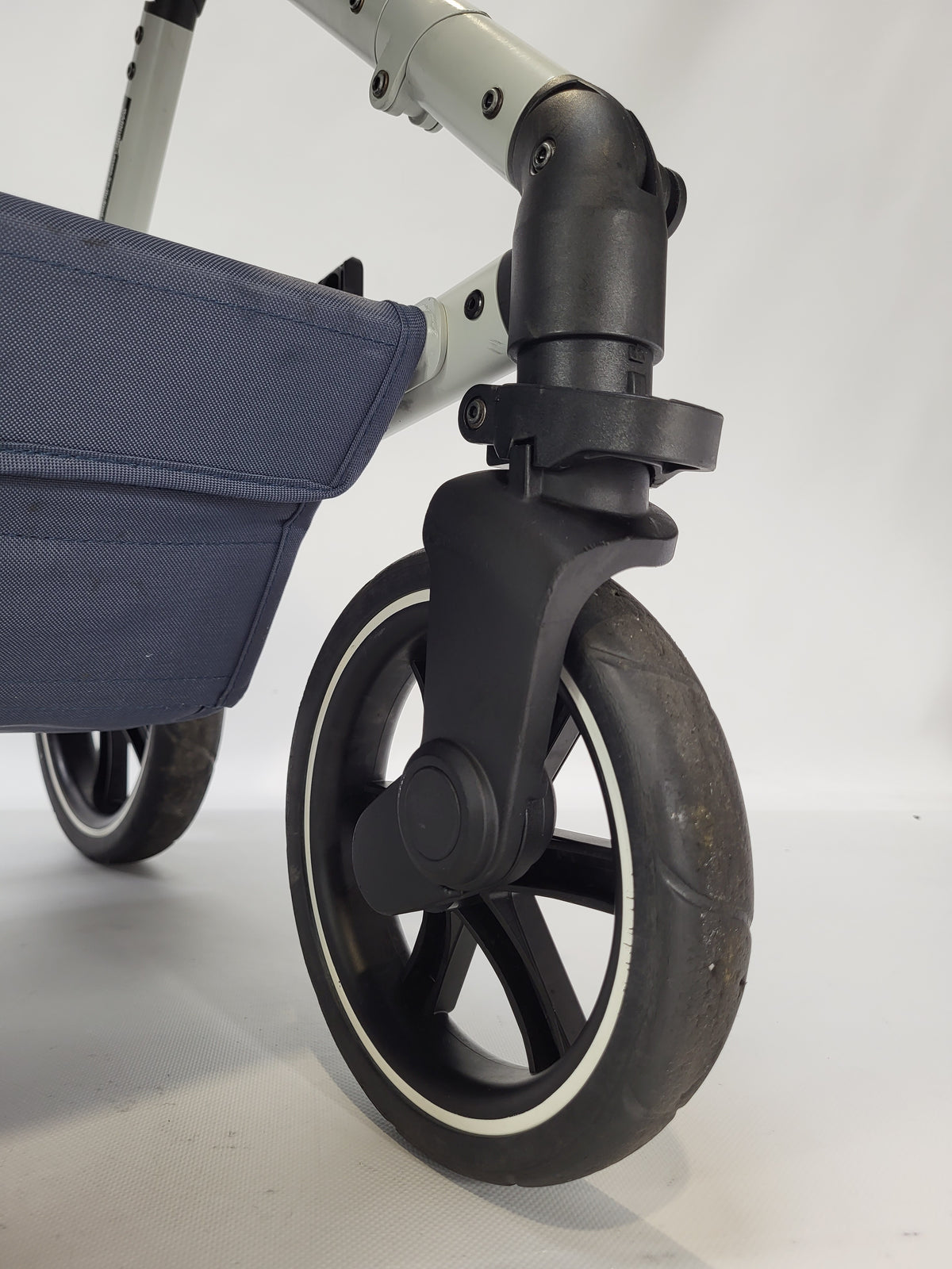 ABC-Design - Vicon 4
