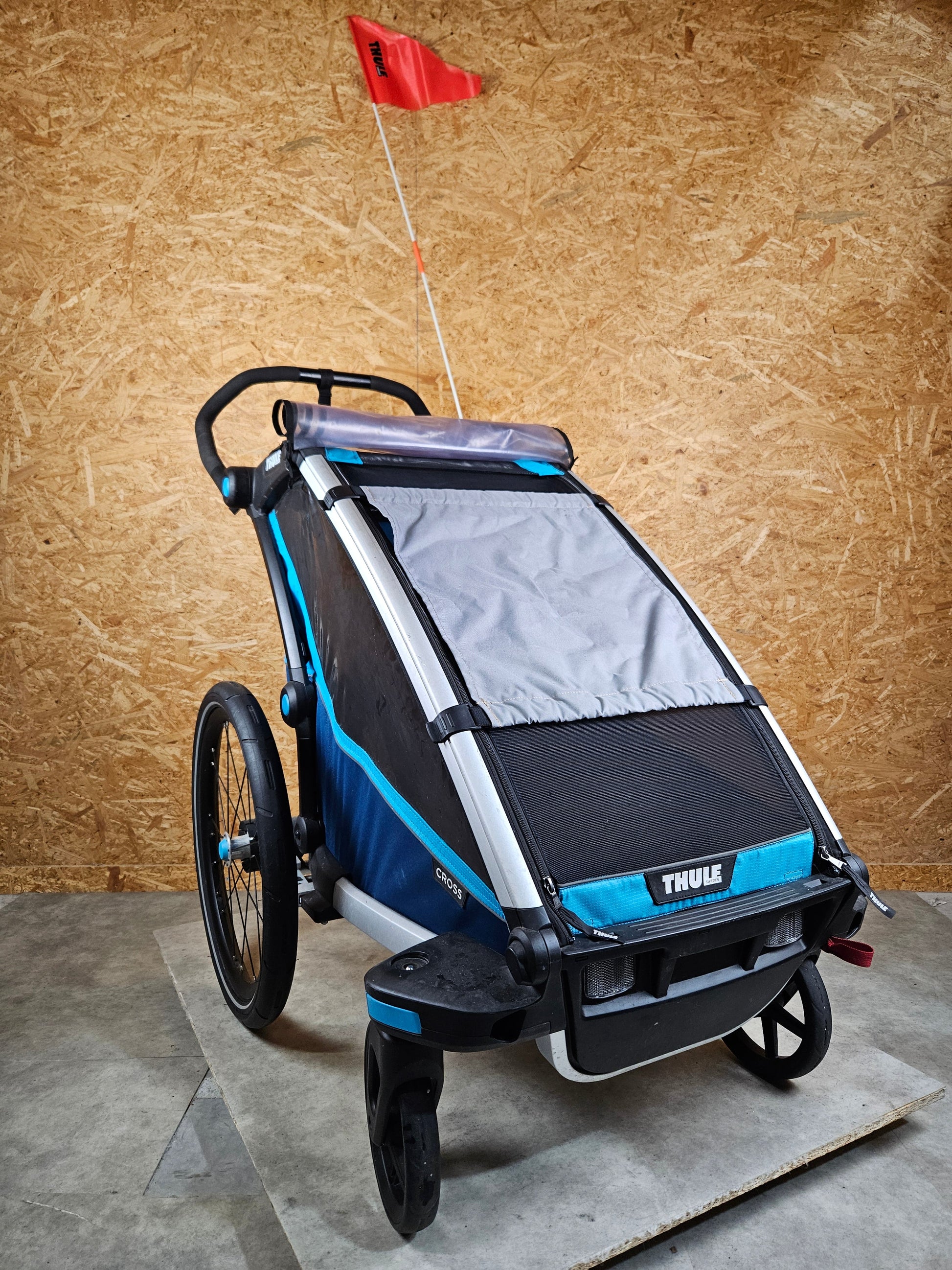 Thule - Cross am Besten Fahrradanhänger 5