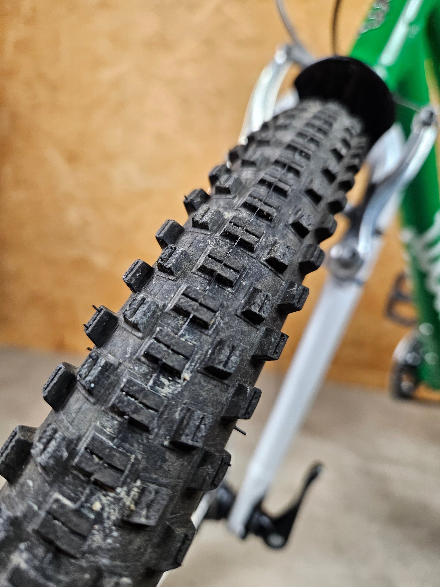 Woom 4 Kinderfahrrad - Grün in Gutem Zustand Fahrrad 14